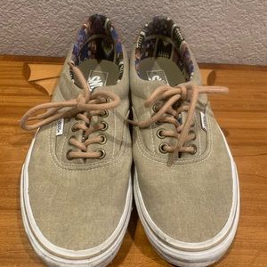 Vans Era 59 tan canvas lace up sneakers size men’s 10.5 - excellent condition